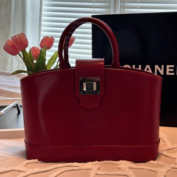 Authentic LV Louis Vuitton Carmine Red Epi Leather Mirabeau PM Handbag Purse EUC - Picture 2 of 10